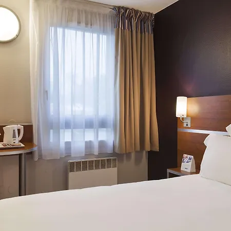 Comfort - Montlhery Hotell 3*