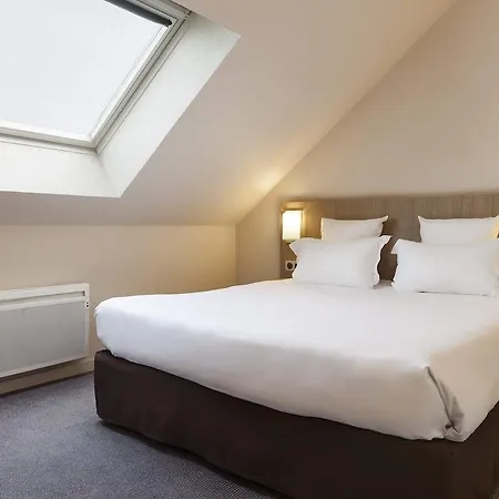 Hotel Comfort - Montlhery 3*