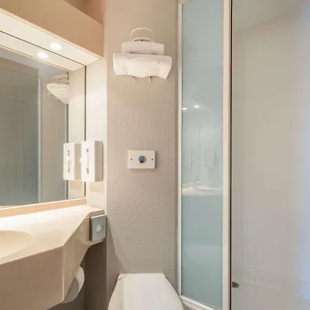 Comfort - Montlhery Hotel Linas