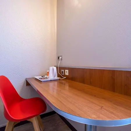 Szálloda Comfort - Montlhery