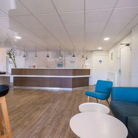 Comfort - Montlhery 3* Linas