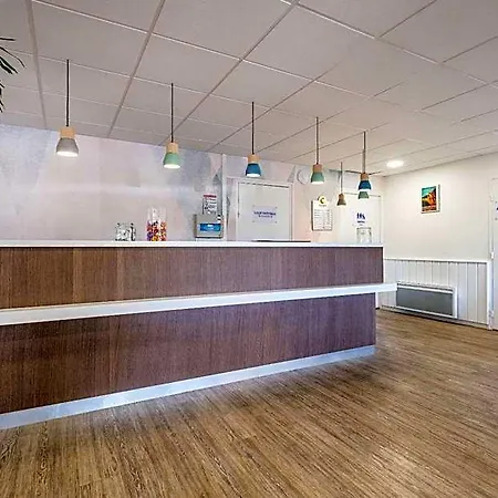 Hotel Comfort - Montlhery 3*
