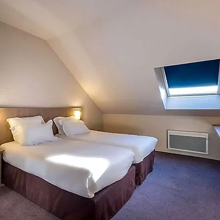 Comfort - Montlhery 3* Linas