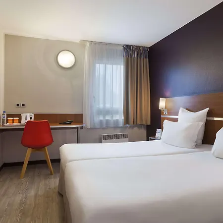Comfort - Montlhery Hotell