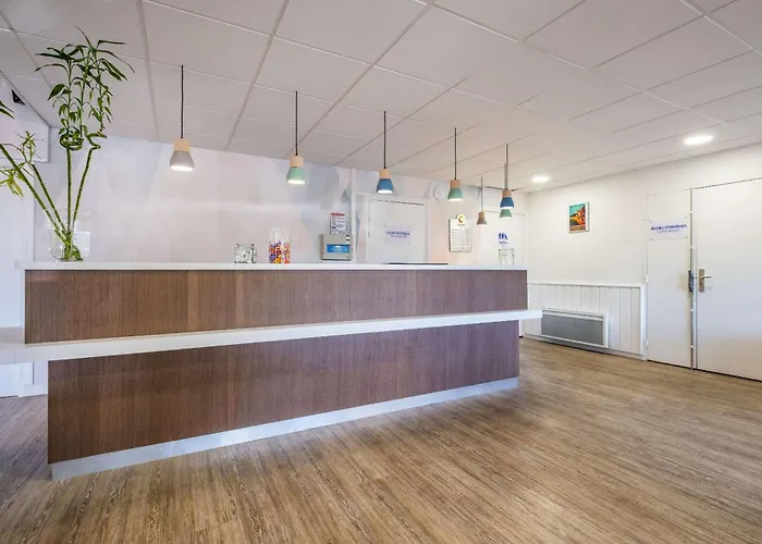 Comfort - Montlhery Hotel 3*