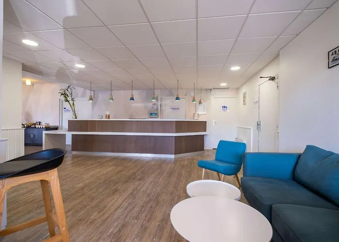Comfort - Montlhery 3* Linas