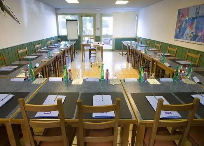 Hotel Comfort - Montlhery 3*